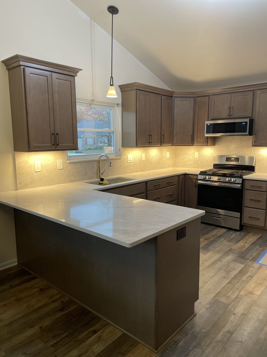 BeckyP_hinished's tweet image. #kitchenmakeover update Next is painting