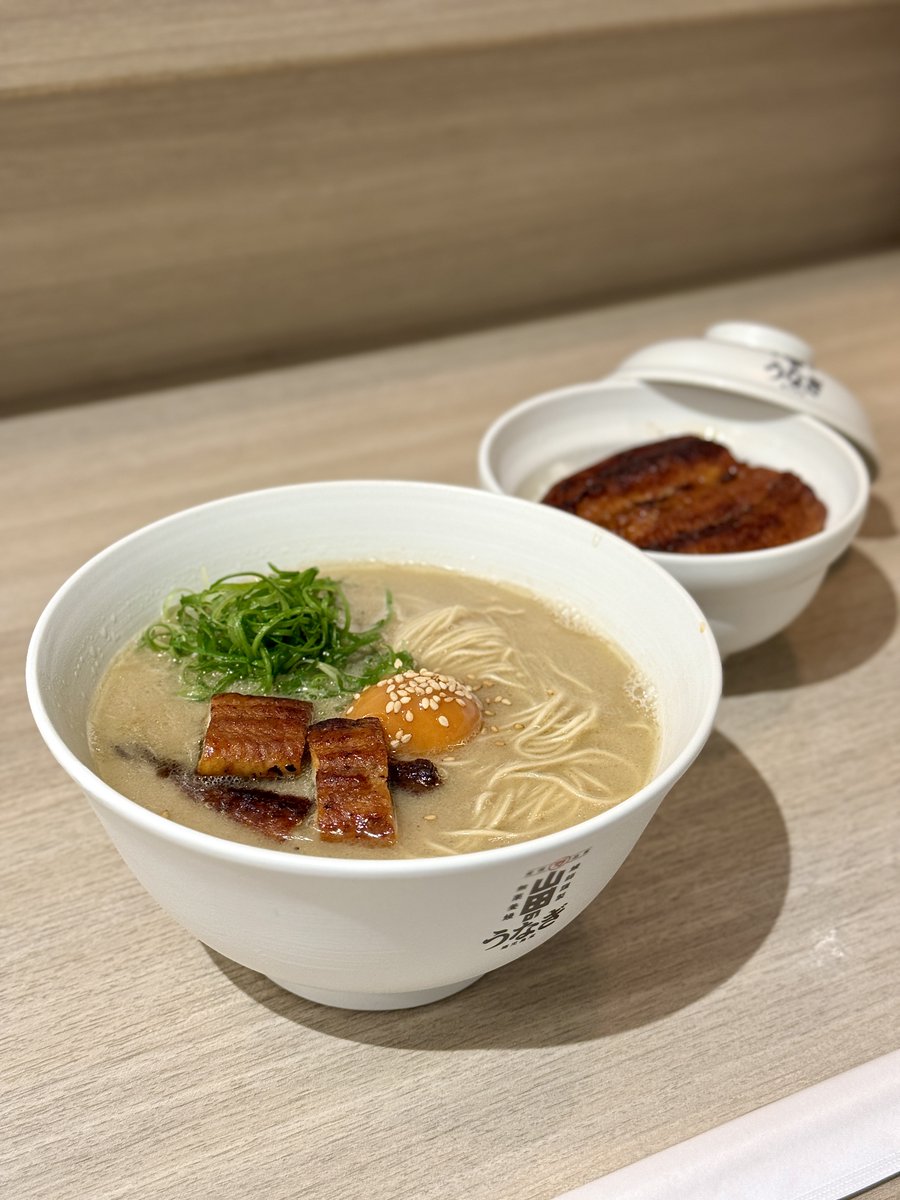 ✨限定メニューあり！✨
日本橋三越本店に期間限定で出店中！

本日2日目‼️
ここでしか味わえない
プレミアムブランド「山田のうなぎ 粋」を使用した
「山田のうなぎ 粋 うな骨らーめん」をはじめ、 
 幅広いラインナップでお待ちしております。 
 
#三越グルメ #山田のうなぎ