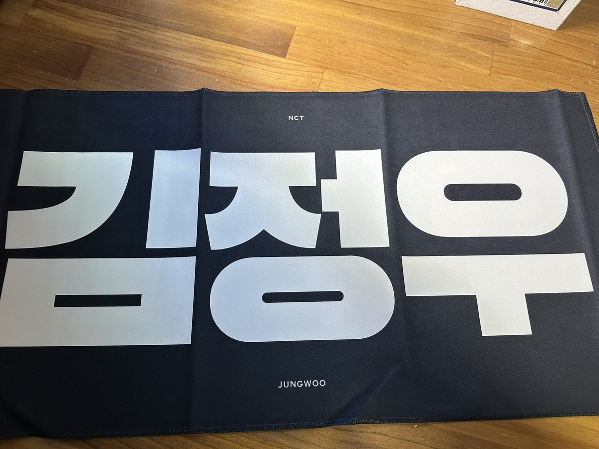 tws_01226's tweet photo. 양도

정우 슬로건

0.5

GS25반택 +0.2
일반택배 +0.4

엔시티양도 nct 엔시티 포카 정우 https://t.co/ZhXojXAVCI