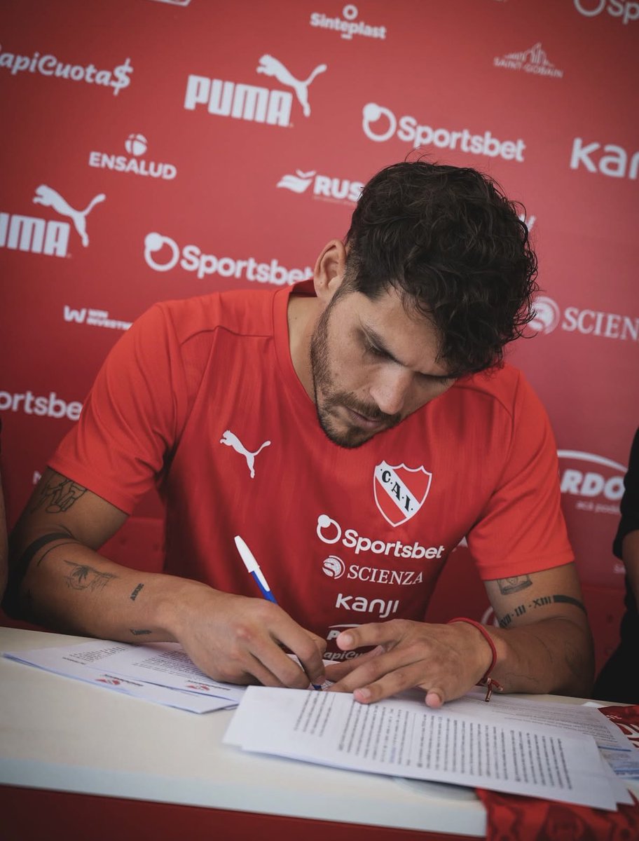 Nicolás Freire finaliza su contrato en
diciembre y NO continuará en #Independiente.