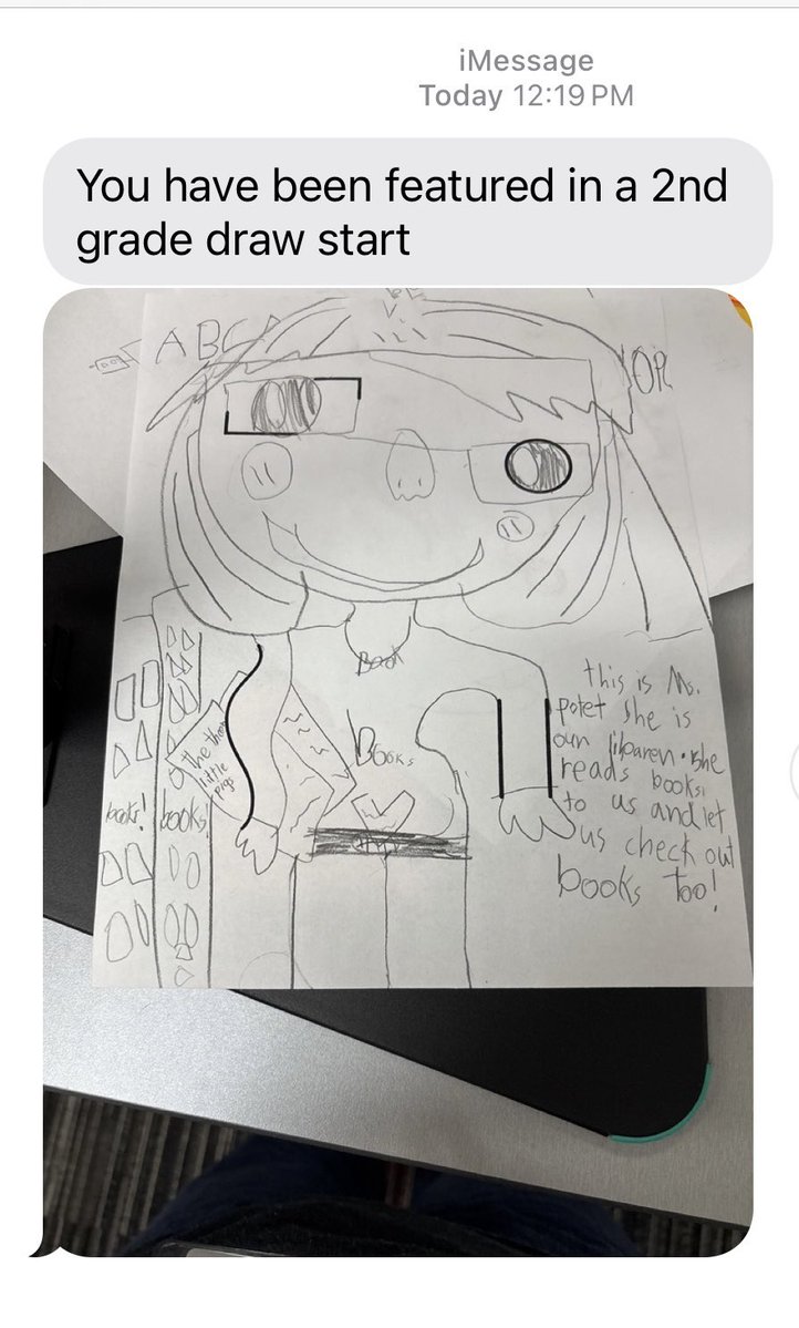 WallarooLibrary's tweet image. Quite the resemblance! @PISDlibraries