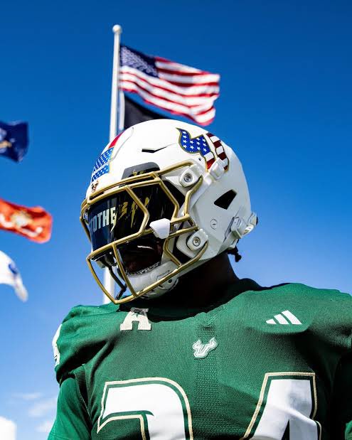 Excited to be at USF tomorrow!!🟢🟢
<a href="/CoachGolesh/">Alex Golesh</a> <a href="/KodiBurns/">Kodi Burns</a> <a href="/CoachCarmichaeI/">Parker Carmichael</a> <a href="/Ryland_powell/">Ryland Powell</a> <a href="/CoachJGordo/">Joel Gordon</a> <a href="/ZachCole_45/">Zach Cole</a> <a href="/CoachRodeBV/">Richie Rode</a> <a href="/BALLERSCHOICE1/">BALLERS CHOICE LLC</a> <a href="/H2_Recruiting/">Hasani (H2) | Football Recruiting</a>