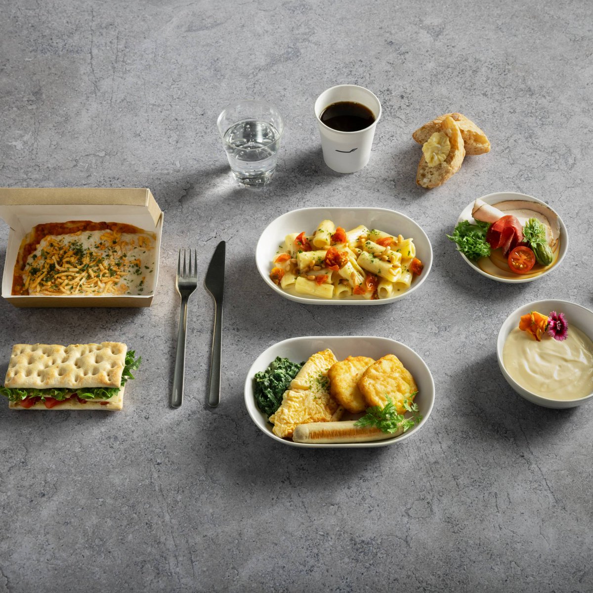 RonallChersan's tweet photo. 🔵FinnAir เตรียมเพิ่มความถี่บินตรงกรุงเทพฯ-เฮลซิงกิ อัดแน่นสูงสุด 3ไฟล์ท/วัน เริ่ม 26ต.ค.69

🛫เวลาออกกรุงเทพฯ:

AY142 8.00น.
AY144 11.15น.(ทุกวัน)
AY146 22.30น. (ทุกวัน)

😍สายนี้ราคาดีมากๆ เป็นตัวเลือกของหลายคนเวลาไปยุโรป แต่ดูดีๆนะ ตั๋วชั้น Economy Light จะไม่รวมโหลดเป๋านะ https://t.co/JzSiKvizxL