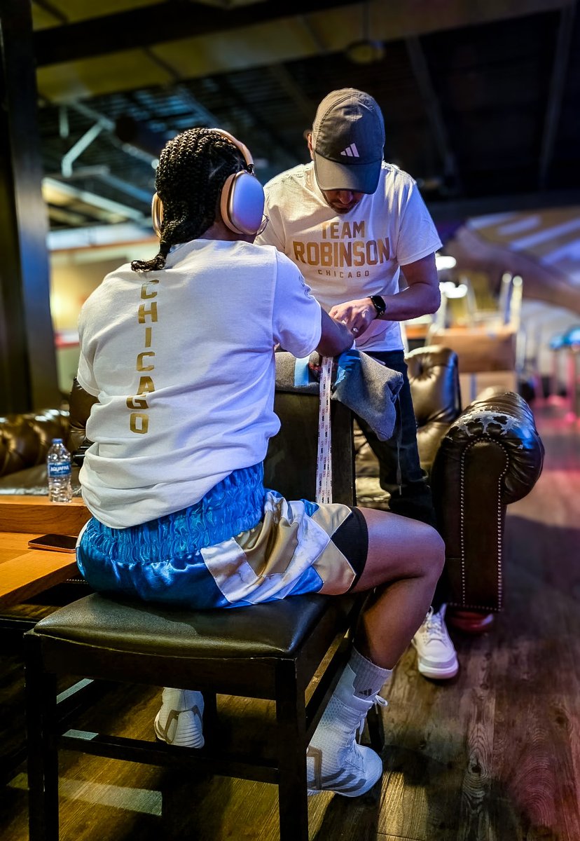 Brandi Robinson (4-0) up next ...  #RickRamosBoxing #Boxing <a href="/MS_FLASH5/">⚡Brandi Robinson⚡</a>