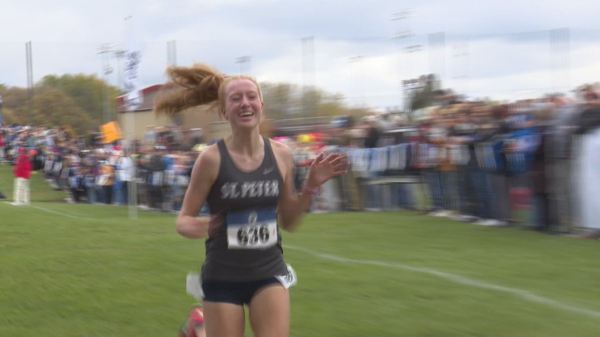 St. Peter's Keira Friedrich caps senior cross-country season with gold. 
WATCH: keyc.com/2025/11/06/pre…