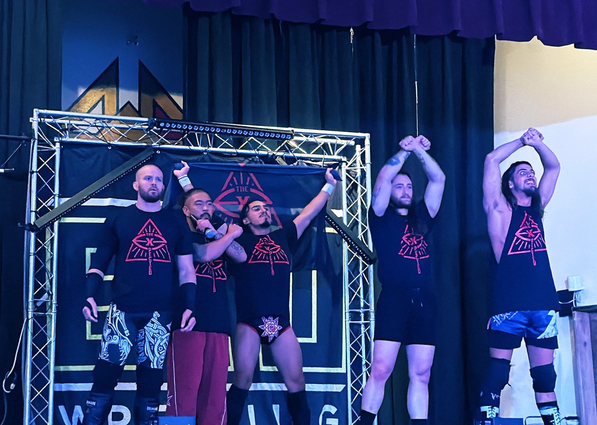 Whoever y’all pick… just know that it’ll never be enough.

Throw ‘Em Up ❌❌❌