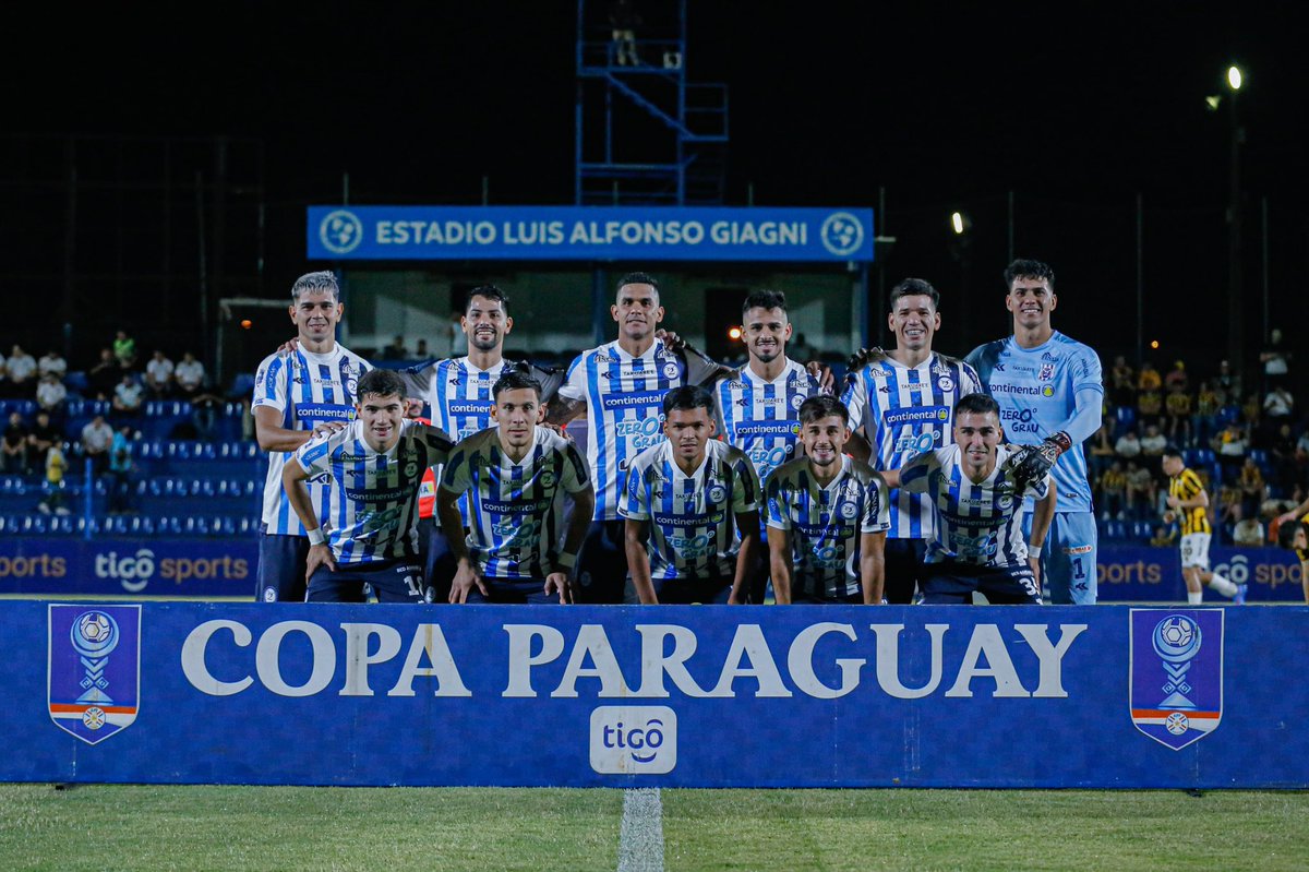 🔵⚪️2 de Mayo es finalista y se aseguró un cupo a la Libertadores 2026. Enfrentará a General Caballero.

🏆Por primera vez, un equipo del interior será campeón absoluto de un torneo de la APF.

📊12 clubes se han distribuido los 163 títulos locales. ¡Habrá campeón debutante!