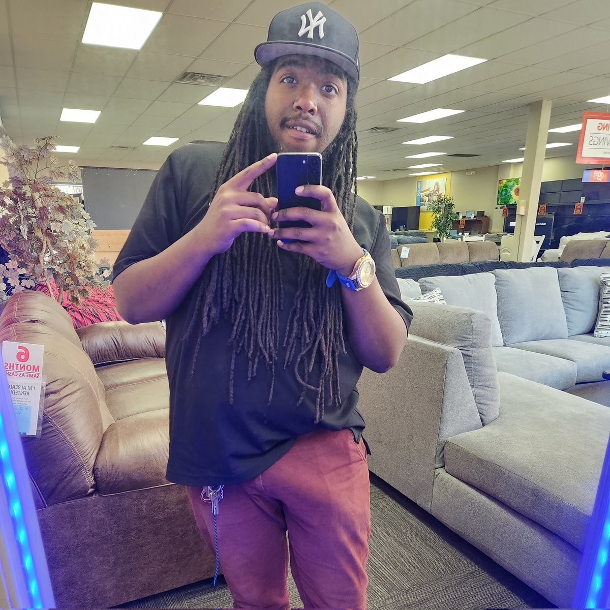 DCaptain_HOOK's tweet photo. Dreadz way longer now #CreditManager https://t.co/zHGkRMJf0m