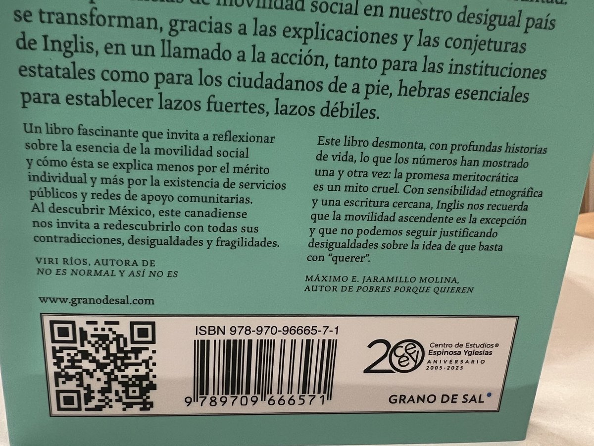Lo que dicen <a href="/Viri_Rios/">Viri Ríos</a> y <a href="/rojo_neon/">Máximo Ernesto Jaramillo Molina</a> sobre Lazos fuertes, lazos débiles de <a href="/GranodeSal/">LibrosGranodeSal</a>. #movilidadsocial #desigaldad