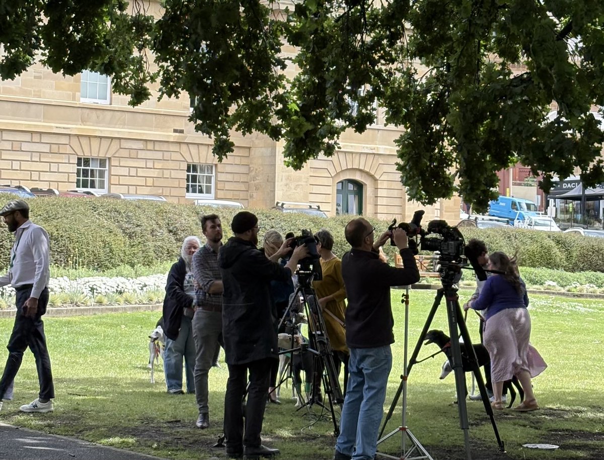 Breaking. #politas. The legislation to phase out vastly unpopular #GreyhoundRacing is introduced to the lower house of parliament. Nation leading and fully on trend with global sentiment. Red letter day.