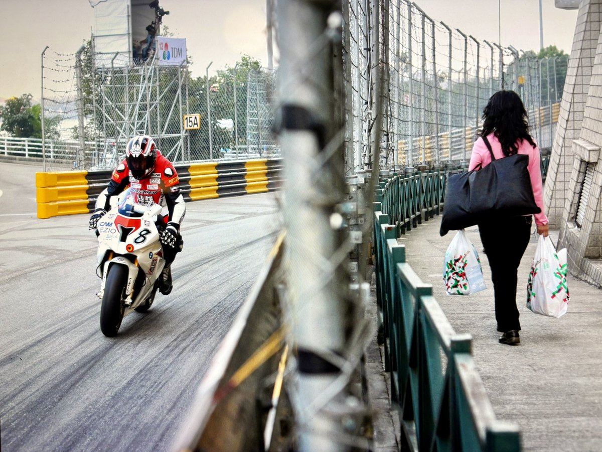 Stephen Davison tweet media