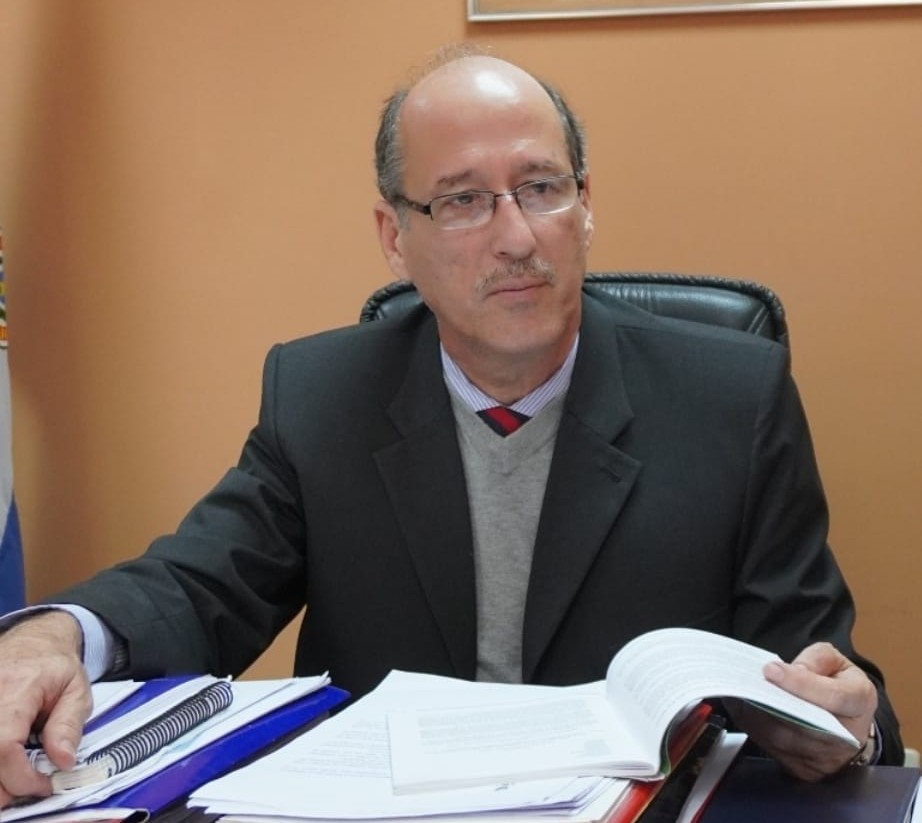 🟩“Dignifiquemos la magistratura, hay buenos magistrados y hay algunos que la denigran”

🟩El doctor Gustavo Ocampos, director jurídico del <a href="/Jem_py/">Jurado de Enjuiciamiento de Magistrados</a> , pidió a los magistrados “dignificar la Magistratura”. “Así como hay buenos magistrados, también hay algunos que la denigran y eso