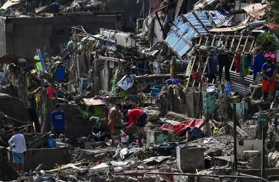 Esto No Es Normal. 

🌪️Cebú, Filipinas tras el paso del tifón Kalmaegi con vientos de hasta 180 km/h y lluvias intensas

🌧️En solo 24 horas, la zona recibió 183 mm de lluvia, superando el promedio mensual de 131 mm. .

Más 👇 Informe #RCM #rcmet
facebook.com/share/p/1JbJRp…