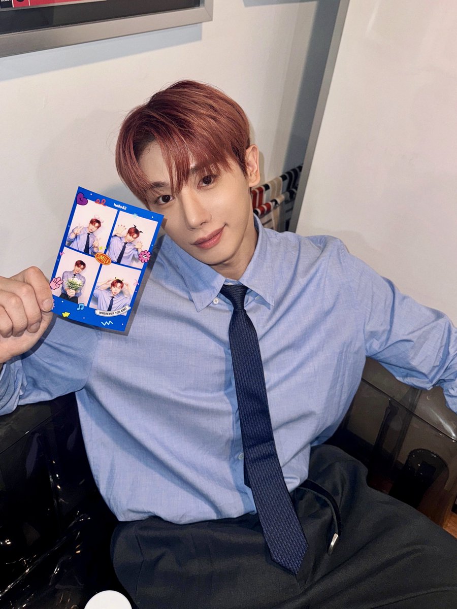 official__wonho's tweet photo. [📸]
WONHO 1ST FULL ALBUM [SYNDROME]
LA fansign💙

thank you WENEE🤓

#원호 #WONHO
#SYNDROME #ifyouwanna https://t.co/K18cykRaWR