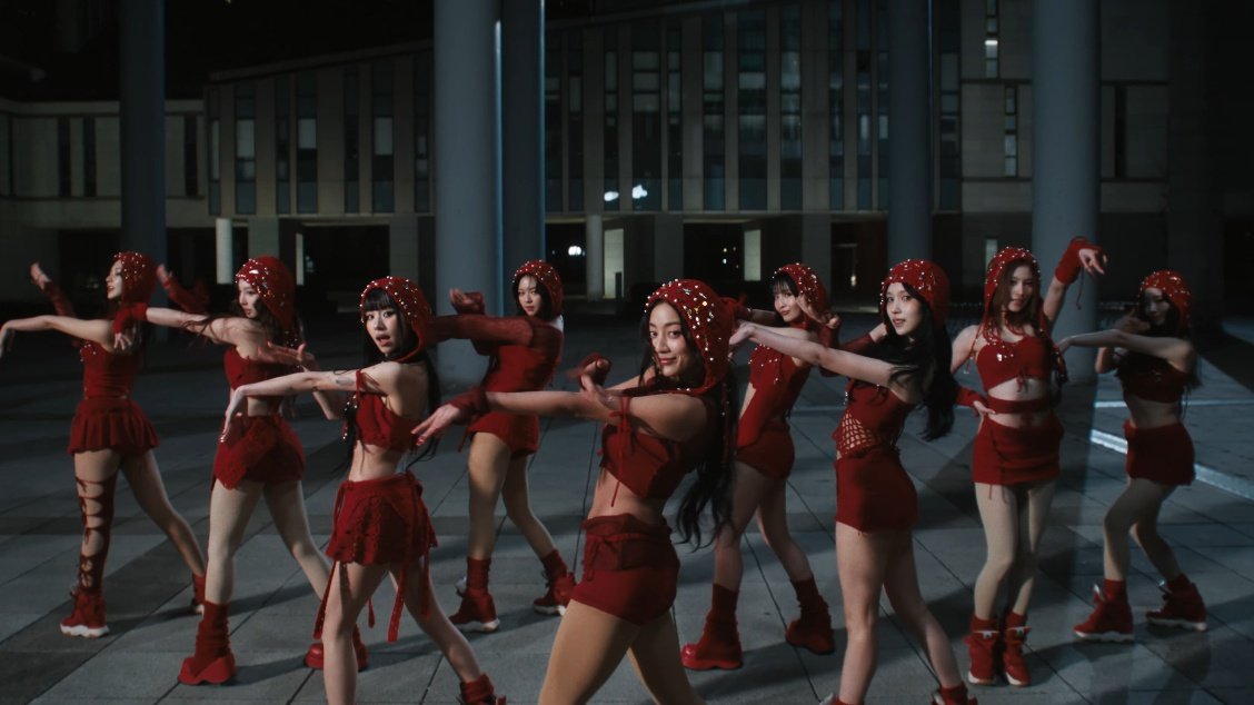 TWICE Charts tweet media