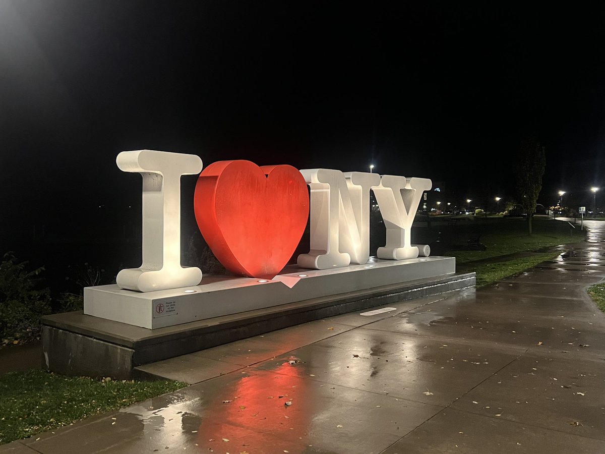 Anna BarlowBoesch is hitting the road for the Finger Lakes Counselor Tour—checking out some amazing NY colleges. Stay tuned! #CollegeBound #FingerLakesTour #collegecounseling #collegeadmission #I❤️NY