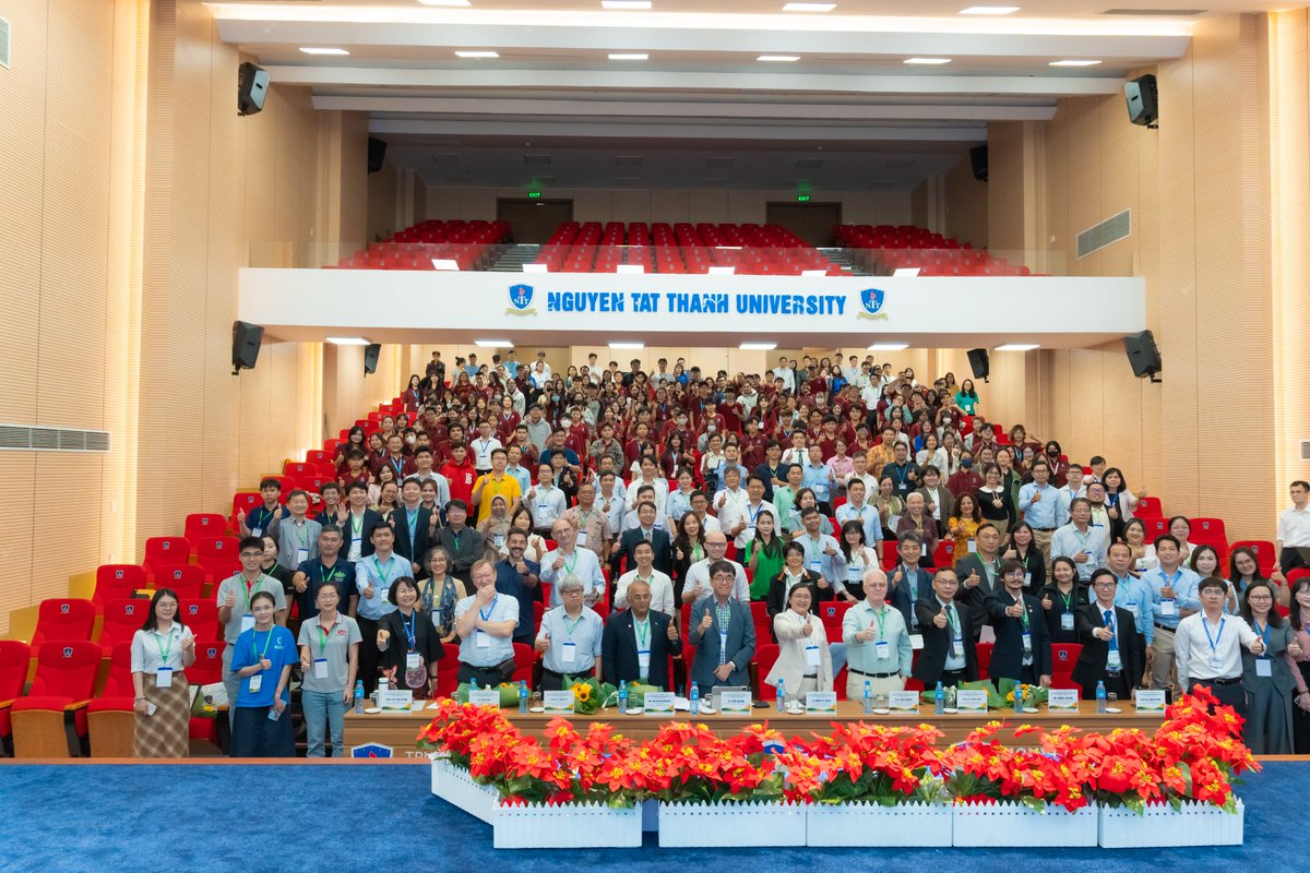 BioFix_Fresh's tweet image. BIOFIX FRESH AT ICSST 2025 – INTERNATIONAL CONFERENCE ON SUSTAINABLE SCIENCE &amp;amp; TECHNOLOGY 🌍

ICSST 2025 - themed “Green Solutions for Climate Change Adaptation”.

#BioFixFresh #BiologicalEra