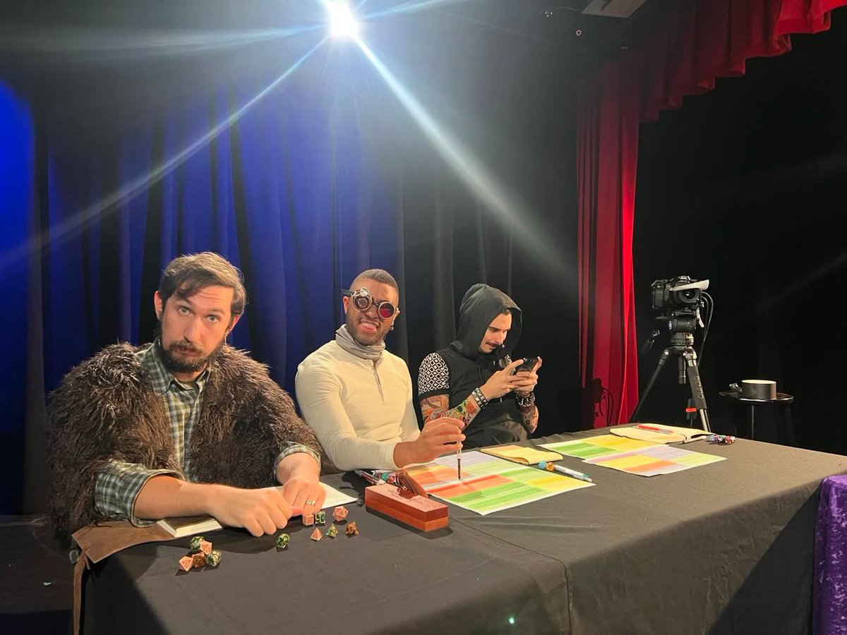 Jon Matteson posted on Threads!

Some more photos from filming Realm yesterday! 👀