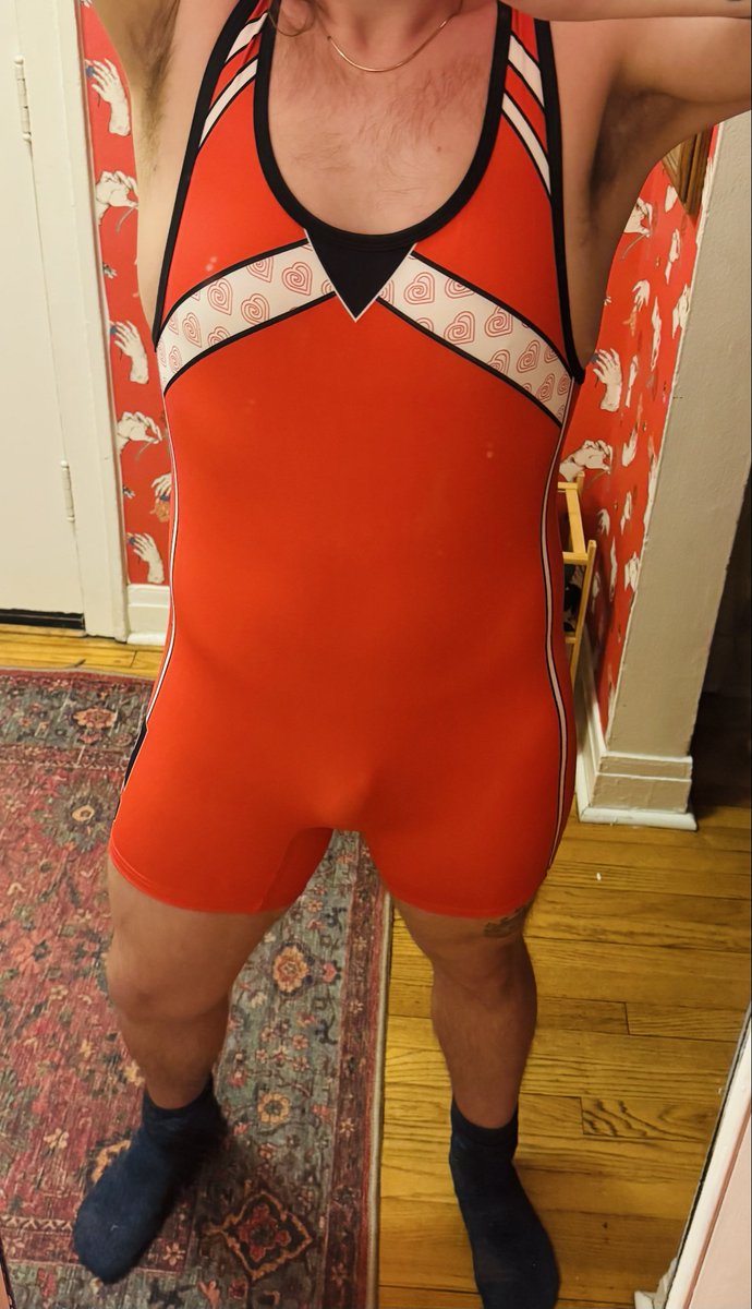 Anyone want to wrestle?

 #slut #sniffies #gay #bottom #sub #onlyfans #gaybottom  #gaychicago #cum #chicagofreaks #chicagodl #cumdump #gaycum #gayporn #gayass #lycra #singlet #porn #bareback #thick #ass #hole