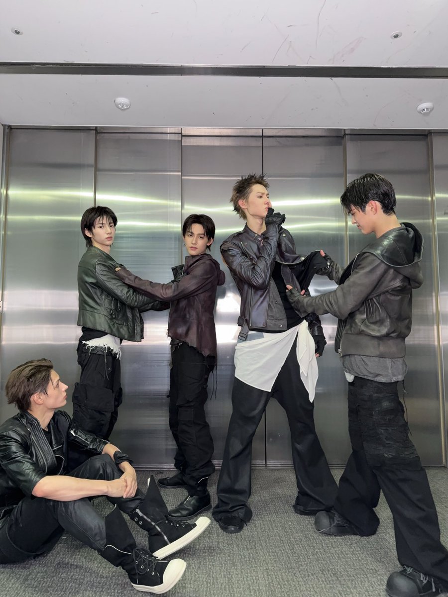 ahngoneho's tweet image. ⠀
#가져와_new_pic 📸
250911 M Countdown
⠀