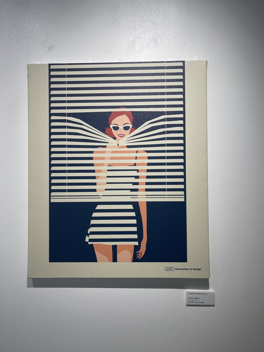 Tgharajuku3939's tweet photo. Day5

gata 個展
“UNIVERSAL”

tHE GALLERY HARAJUKU
@Tgharajuku3939

＜開催概要＞
＝＝＝＝＝＝＝＝＝＝＝＝＝＝＝＝＝＝
場所：tHE GALLERY HARAJUKU
期間：10月31日（金) ～11月9日（日）
休廊日：11月4日（火）、5日(水)
時間：11:00～19:00
＝＝＝＝＝＝＝＝＝＝＝＝＝＝＝＝＝＝

＜作品紹介＞
・FASHION CAMOUFLAGE 4
・UNIVERSAL NUMBER (普遍的な番号）
・TRANSFORMATION（物事の性質を根本的に変える）
F8 455×380mm

gataさんの作品といえば青い背景のものが印象的ですが、こちらに並ぶのは白背景の作品たち。
細部にユーモアさが含まれることがgataさんの作品の一つの特徴ではあるのですが、そんな作品たちの中でも特にスタイリッシュに仕上がったこちらの3作品。ぜひお部屋にいかがでしょうか？

by ギャラリースタッフ れいんぼー

●STATEMENT
「UNIVERSAL」
めまぐるしく変化し続ける現代社会
その速さは歩みを緩めるどころか日々加速しているように感じてしまう
既存の思考や価値観が明日も存在しているとは限らない
私たちはそんな不確実性の高い不安定な時代を生きている
こんな時代だからこそ・・・
私は時代に逆行するかのように変わることを拒み続ける
普遍的（UNIVERSAL）な思考や価値観に安心感を覚える
人々の思考や価値観が新しく生まれては消えていく現代
あなたにとっての普遍的（UNIVERSAL）とは？

●gata profile
「2017年から独学にて創作活動をスタートした普段は普通の会社員。
ちょっぴりシュールでスタイリッシュな感じのユーモアイラストを得意とし、
「アニメと実写の中間」をコンセプトとしたイラストを多く描いています。
イラストの他、ジュエリー、ファッション雑貨など
様々なジャンルのデザインコンペにて多数の受賞歴をもち
近年では作品が海外メゾンからも注目されるなど
その活動は多岐にわたる。

〈Instagram〉
・https://t.co/Tf9Lpt9VdX

@atelier_gata
@yone69harajuku
@DAYONEGallery
@yohkoyonehara

#harajuku #omotesando #gallery #art #artist #painting #illustration #exhibition #yozokelenmi #原宿 #表参道 #ギャラリー #anime #アート #イラスト #展覧会 #個展