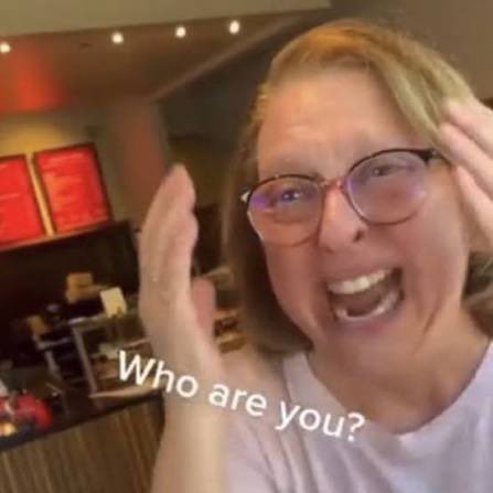 Angela Murray Stan Account tweet media