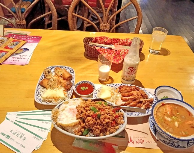 Inuta02118670's tweet photo. レッドバロンでバイクを買った時の優待でタイ料理のナムチャイ食べに行ってきた。
#レッドバロン
#ナムチャイ
#タイ政府認定タイ・セレクトプレミアム https://t.co/77FAlgUavM