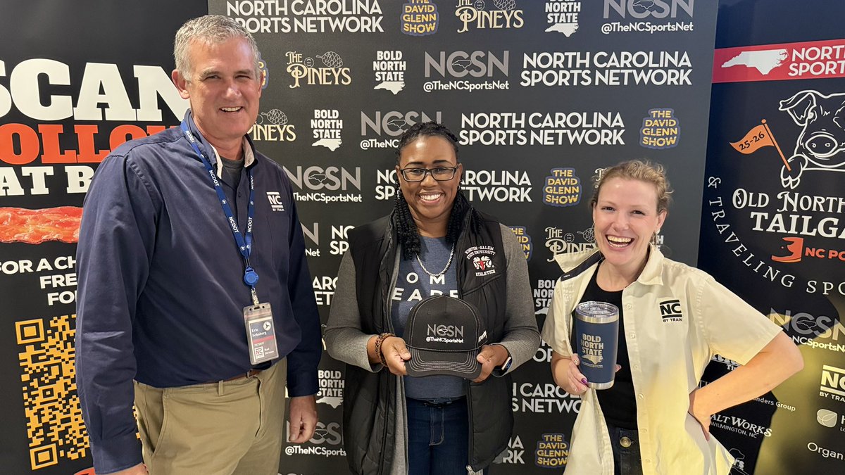 TheNCSportsNet's tweet photo. .@NC_By_Train + NORTH CAROLINA SPORTS NETWORK were proud to team up in the #GateCity on Tuesday at the Ro Greensboro Invitational at First Horizon Coliseum, as @PackWomensBball beat Tennessee, 80-77
L’Tona Lamonte is one of our 51,400+ subscribers, and won 4 tickets to the game from #MakeItTrain,
along with the opportunity to present the #GameBall
N⭐️C🛤️ #BoldNorthState
#SEC #ACC #hercourt #WomensBasketball