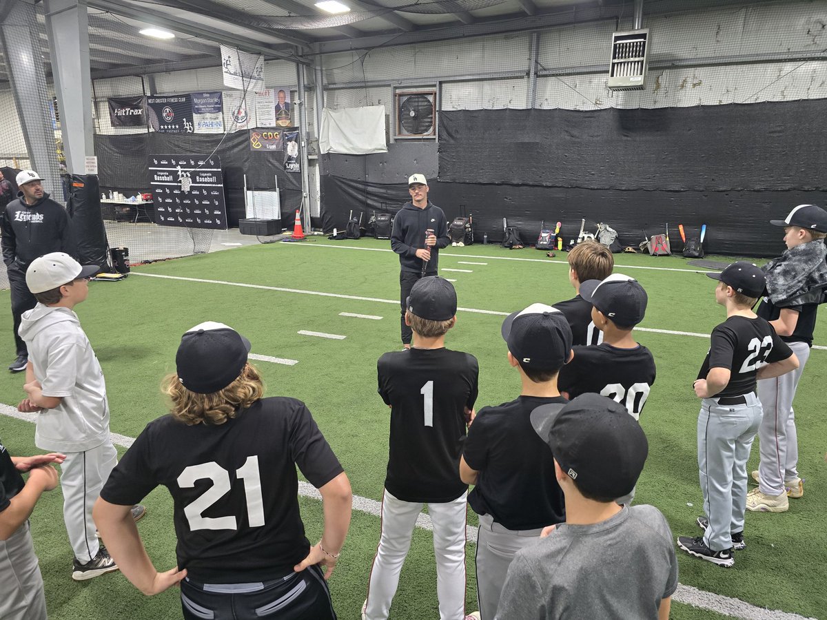 513Legends's tweet photo. Huge thanks to Bearcat (and Badin) alum....and current Dodgers minor league, Landyn Vidourek, for coming to share his knowledge with the boys! Great role model for our guys! You are welcome back anytime. https://t.co/sxNMUxOiUh