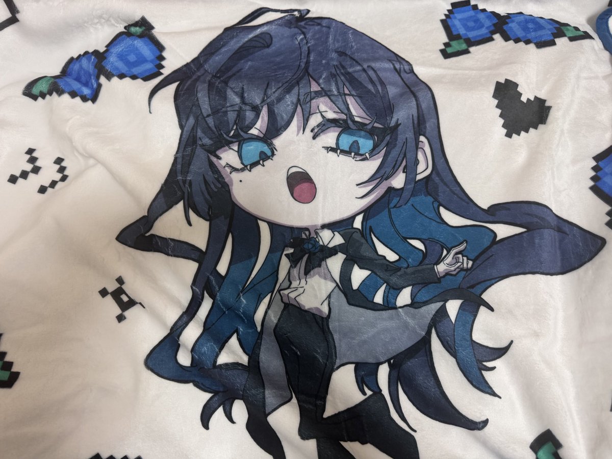 mimirrk_c's tweet image. まてまてまてまてブランケットふわふわだし可愛すぎんか?🥀💙😭