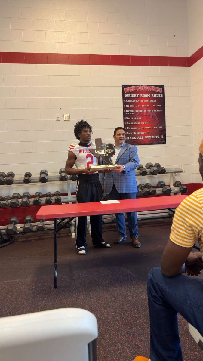 I am truly blessed to receive this award. My sincere gratitude goes to my coaches, teammates, and above all, to God, for their unwavering support and guidance.
 #agtg <a href="/CoachG_Gtz/">Geno Gutierrez</a> <a href="/Jay_Havs/">Coach Jacob W. Havron</a> <a href="/ChubbyJones1/">Lloyd Jones</a> <a href="/MikeRoach247/">Mike Roach</a> <a href="/247recruiting/">247Sports Recruiting</a>