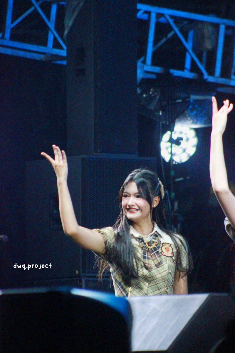 Loopy_Terbang's tweet photo. @Elin_JKT48
🎤 The 6th Manoover 
📍Awann Costa Semarang
🗓️ 19 Oktober 2025

#Thefaday
#DWQProject https://t.co/nc33zrroFD