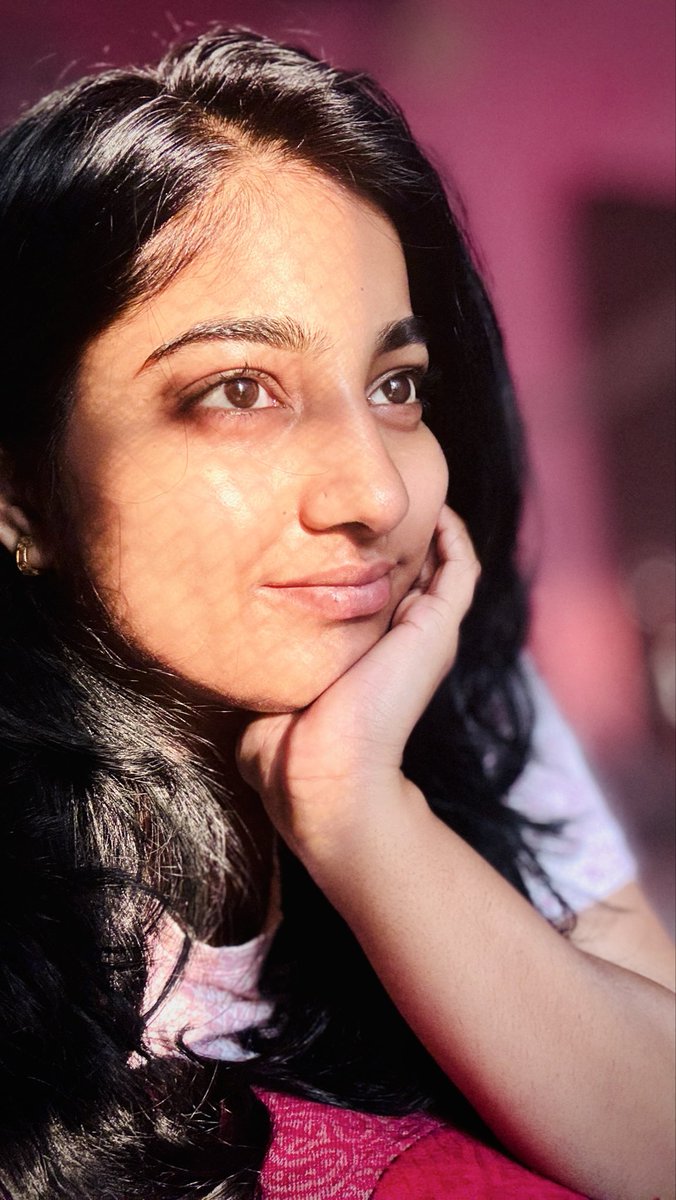 alkathakur2112's tweet image. Some mornings begin with fear, not excitement — but still, we move. 🌅
I’m Alka Thakur, founder of Alka Medical Classes &amp;amp; co-founder of For-U with my sister Deepshikha.
From spreading health awareness to creating pure, chemical-free skincare — the journey isn’t easy.#for_u