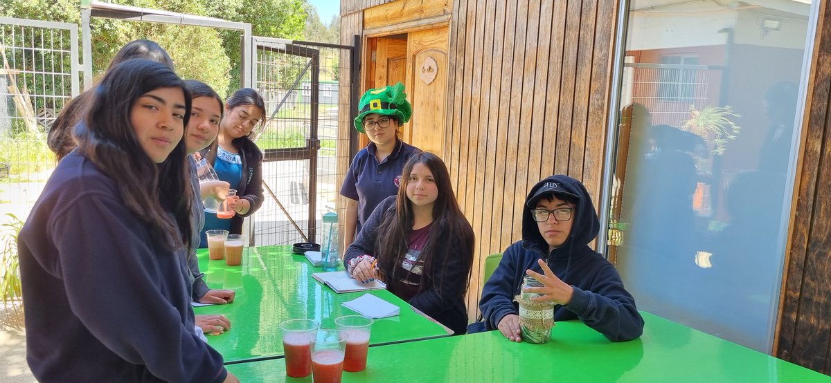 Escuela El Convento tweet media