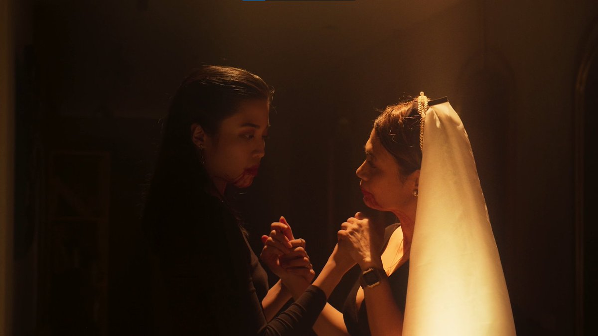 denielemein's tweet photo. “would you rather i live with you in guilt?”

not necessarily ‘old woman yuri’ genre, but can still count since both of them are vampires 🦇 pag-ibig ay kanibalismo ika nga. this is a 20-minute short film!

🎬 hundreds of year(ning)s (2024)
dir. raia miranda https://t.co/lbmL3EH08R