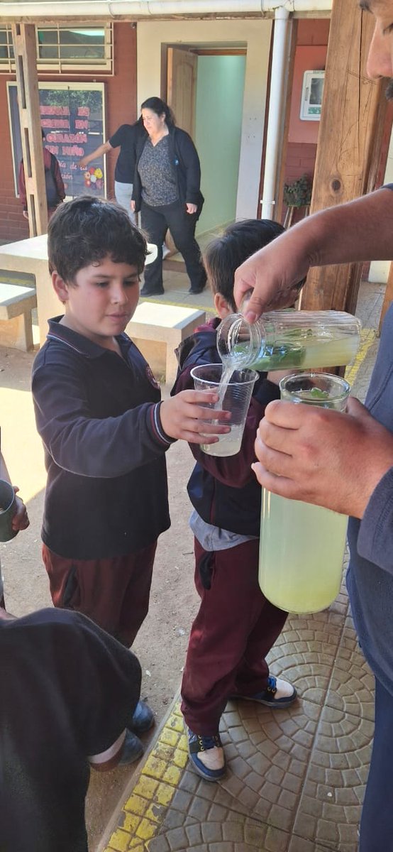 Escuela El Convento tweet media