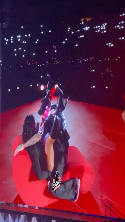 MartaRocaPetro's tweet image. u can’t be for real