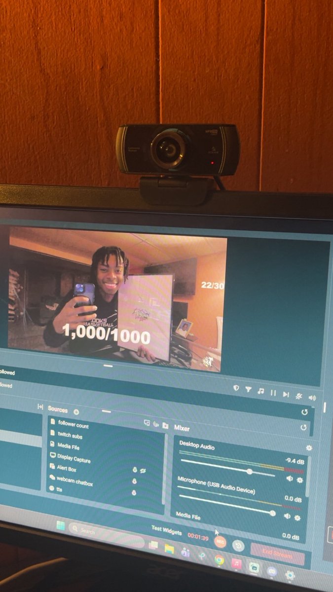 xiithomas_'s tweet photo. 1,000. https://t.co/kqNecNfNPC