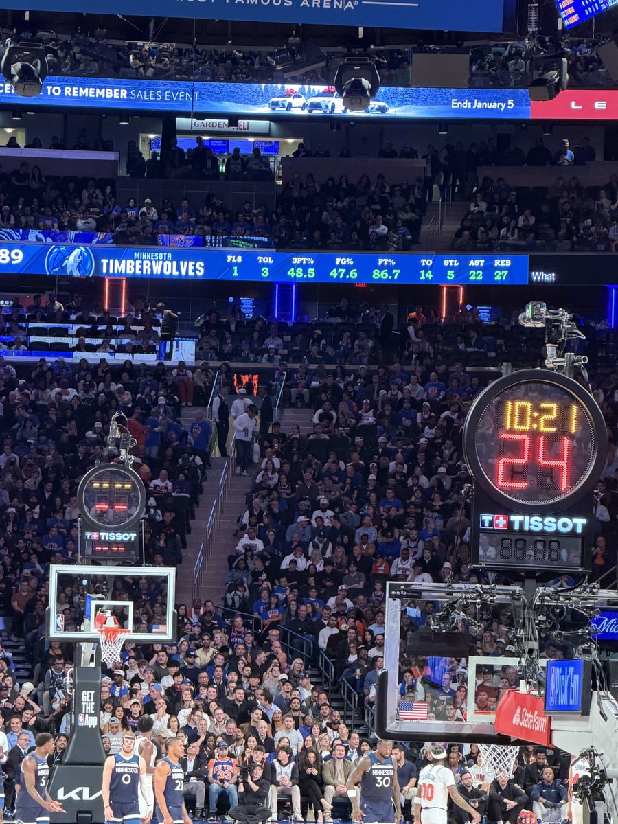 StuffMuse tweet media