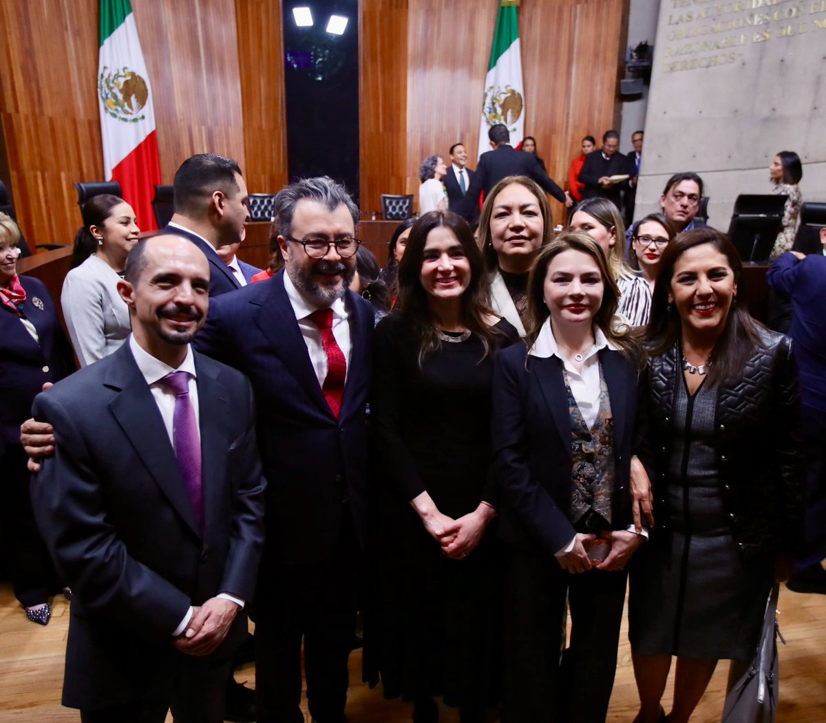 C_Humphrey_J's tweet image. Todo el éxito al magistrado Gilberto Bátiz García @gbatizg
como Presidente del @TEPJF_informa.

Que esta nueva etapa fortalezca la justicia electoral con independencia, transparencia y compromiso con las y los mexicanos.