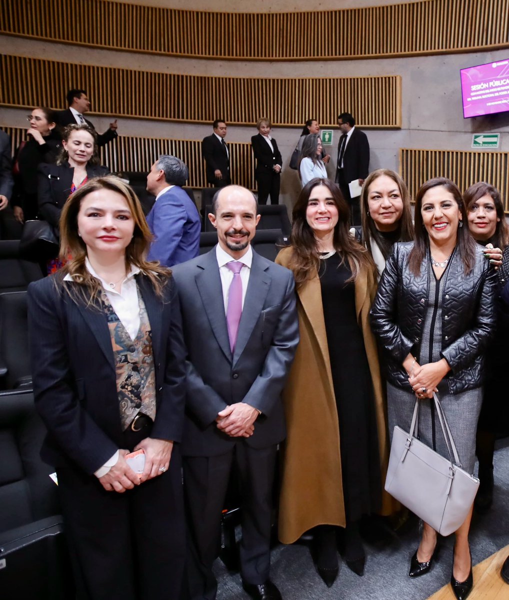 C_Humphrey_J's tweet image. Todo el éxito al magistrado Gilberto Bátiz García @gbatizg
como Presidente del @TEPJF_informa.

Que esta nueva etapa fortalezca la justicia electoral con independencia, transparencia y compromiso con las y los mexicanos.