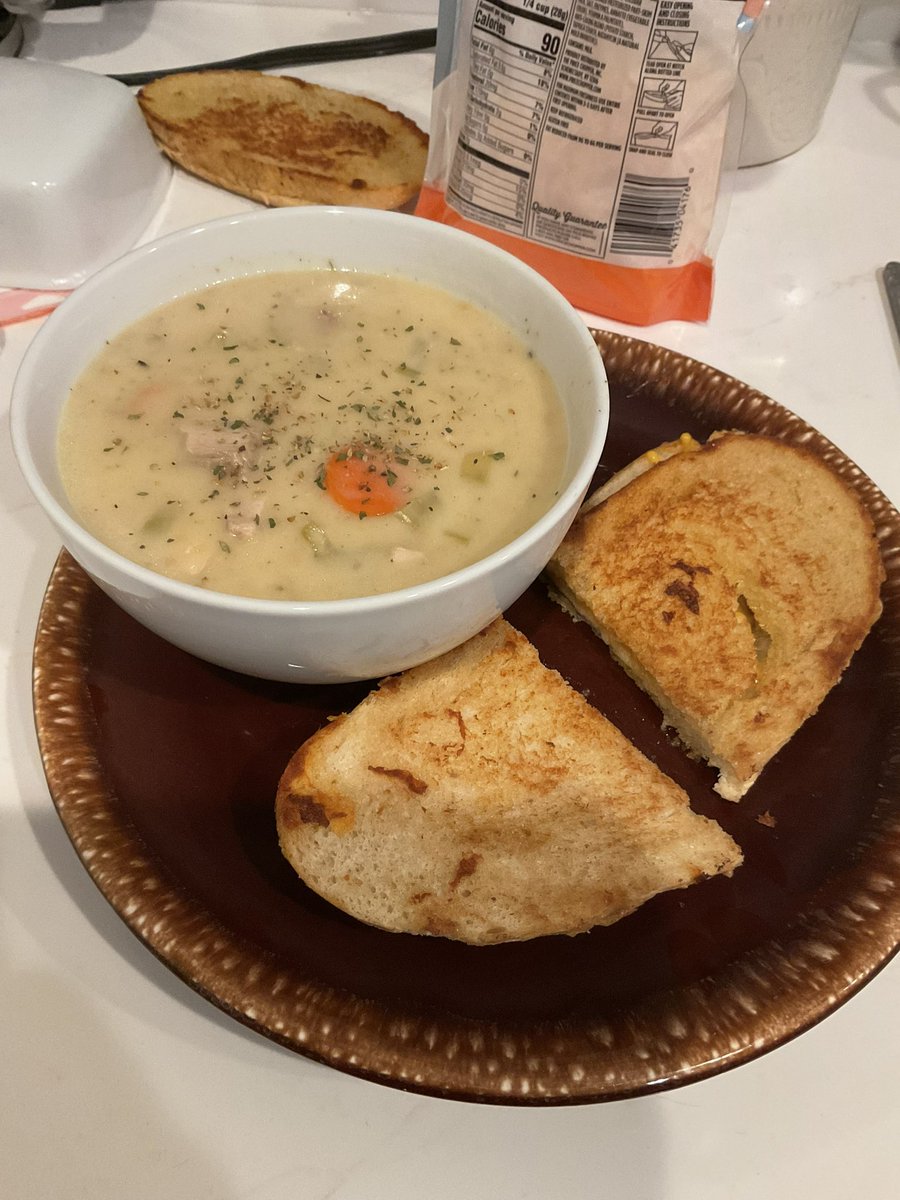 Magnus Moth ཐིཋྀ🧡 tweet media