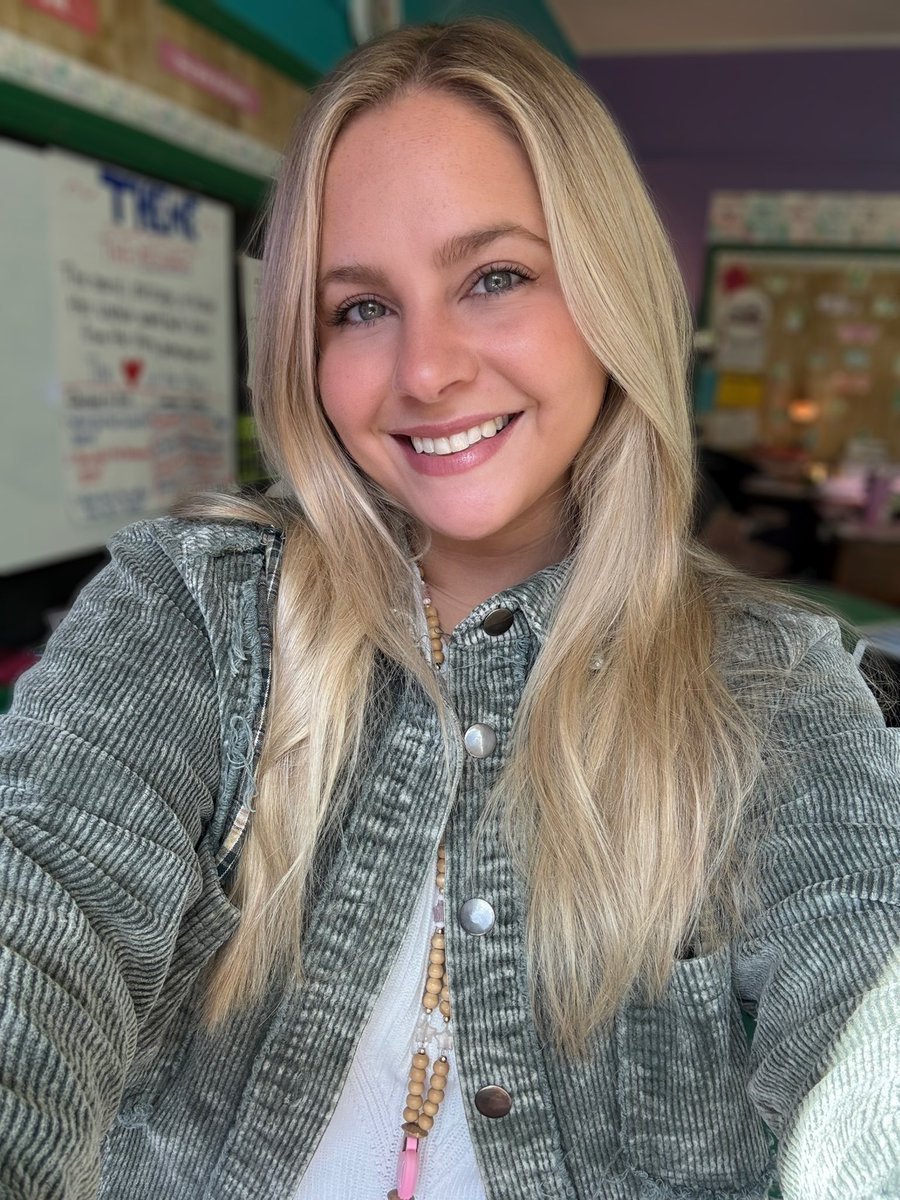 𝓜𝓻𝓼. 𝓒 ✨ tweet media