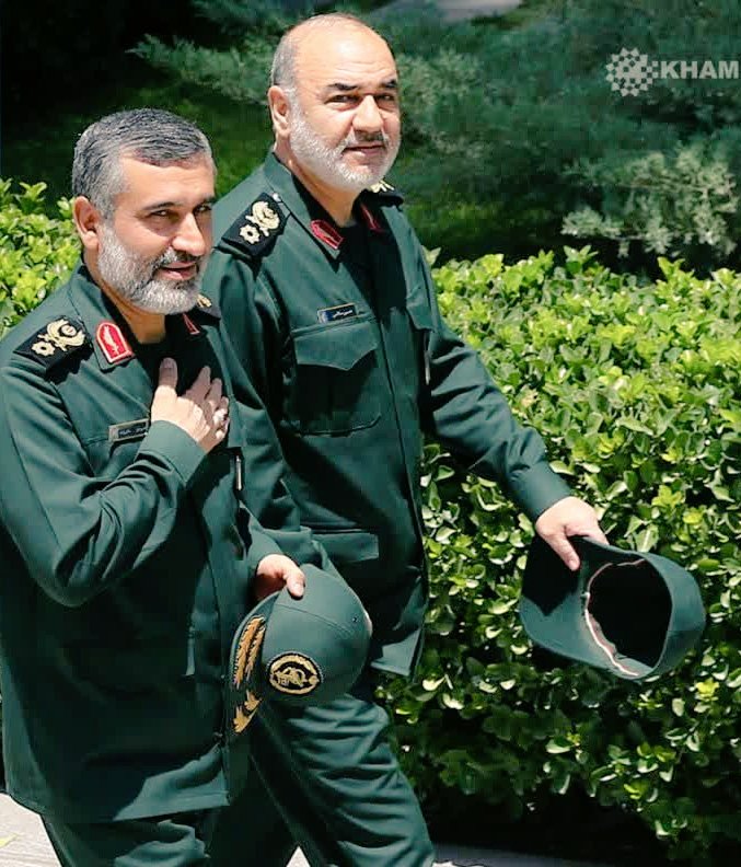 سرنوشت مقلّدان خمینی چیزی جز شهادت نیست

#فالوبک_تضمینی 
#حمایت_انقلابی