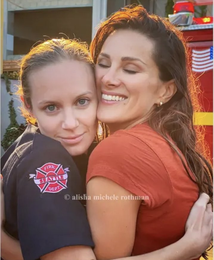 savre_stef's tweet image. Omg this is so cute 😭🥹😭🥹