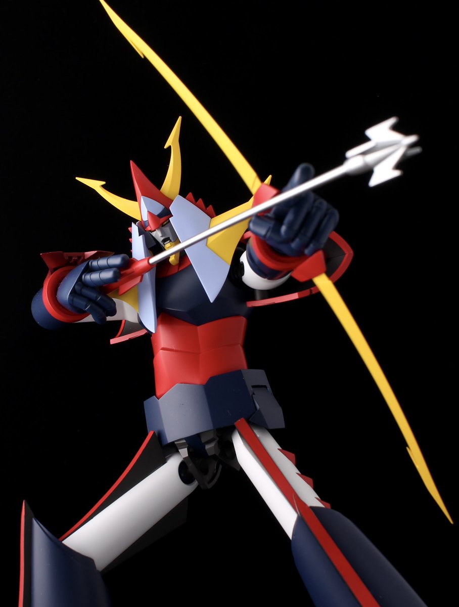 todan3320's tweet image. MODEROID ライディーン(勇者ライディーン)
完成

2年前に仮組みで満足しておりましたが #俺たちのMODEROID 企画で完成させる事が出来ました

なるべく横に向けるよう首ジョイントの追加と腕、脚の合わせ目消し頑張ってます！

#MODEROID