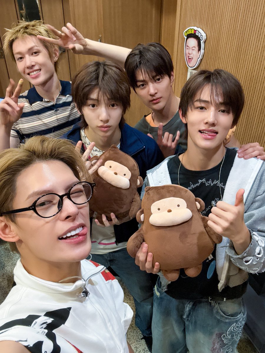 ahngoneho's tweet image. ⠀
#가져와_new_pic📸
250914 Two O&apos;Clock Escape Cultwo Show
⠀