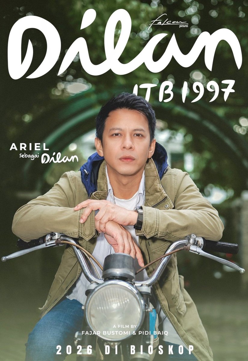 yan_widjaya's tweet image. *Tokoh Idola Remaja Masa Kini*
Setelah  Ali Topan, Boy, Lupus,
kini #Dilan dari karya Pidi Baiq
diperani aktor ke-4, Ariel Noah
(Nazril Irham) di #DilanITB1997
berlanjut ke #DilanAmsterdam