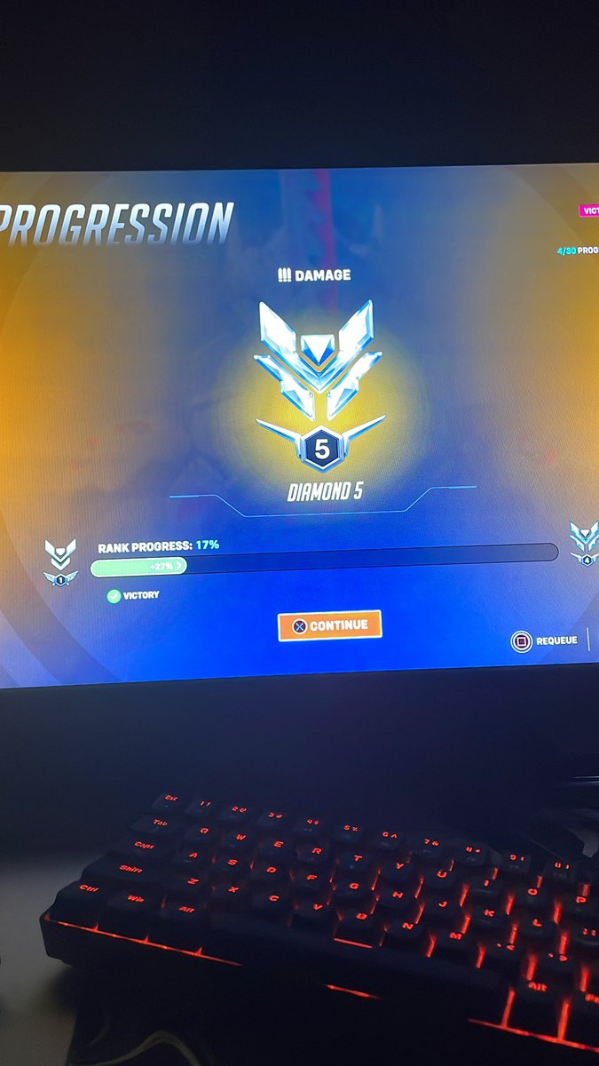 boywitswag2005's tweet photo. no one can offrole better than me 😹 d5 on dps and d3 on supp now it's time for tank.. #suppmain #elohell https://t.co/eYeSWAypfi