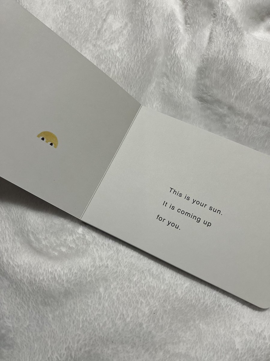 howusefulitis's tweet image. Thank you @Candlewick Excellent story! Each sentence introduces a picture. Fun story for kids! #yourfarm #kidlit #kidsbook #boardbook #bookforkids #BookReview #bookfortoddlers #childrensbook #picturebook